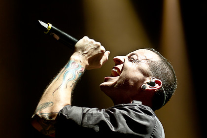 mit "a thousand suns" vor ausverkauftem haus - Fotos: Linkin Park live in der Frankfurter Festhalle 