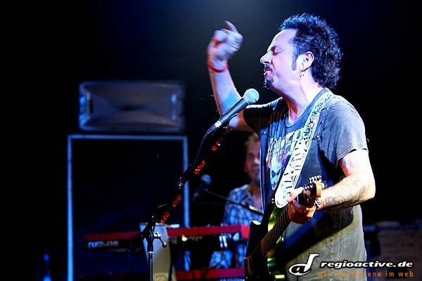 Steve Lukather (in Frankfurt 2010)
